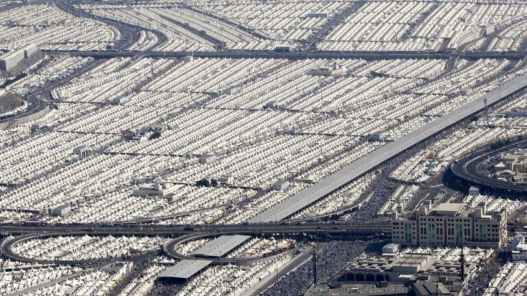 Mina Viewpoint, Saudi Arabia – a panoramic spot offering views of the Mina valley, where pilgrims perform the ritual of stoning the devil during Hajj.