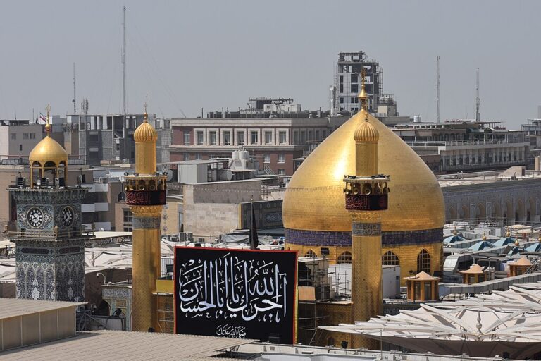 The sacred burial site of Imam Ali (AS) in Najaf, a significant religious and spiritual center.