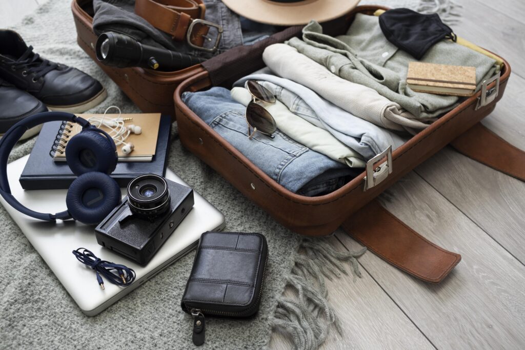 suitcase image