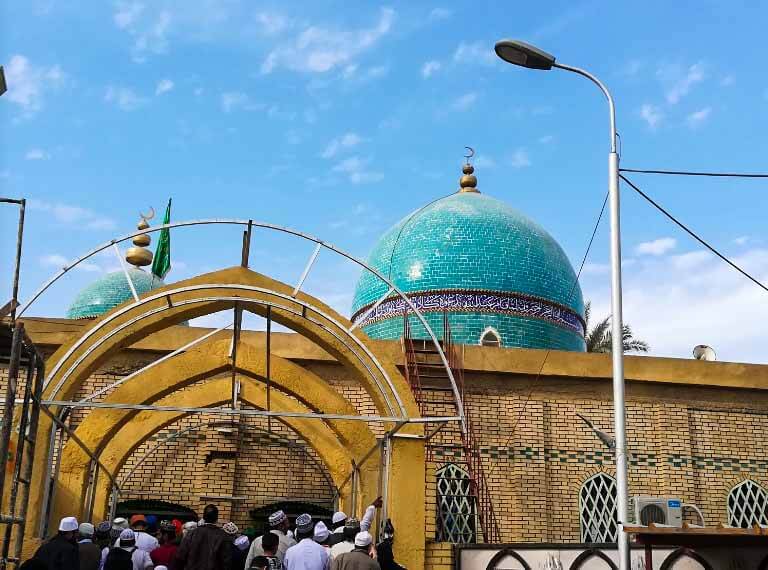 Junaid Baghdadi – A prominent Sufi saint and spiritual master, known for his contributions to Sufism and his deep mystical insights.