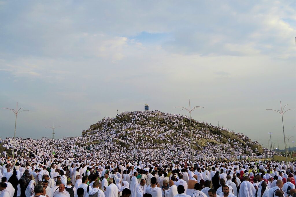 Crowd at Mount Arafat